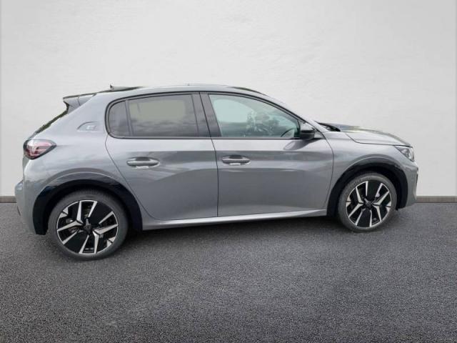 Peugeot 208 image 4