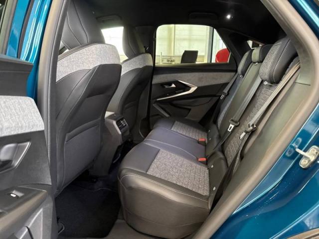 Peugeot 3008 image 1