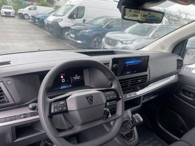Peugeot Expert image 2