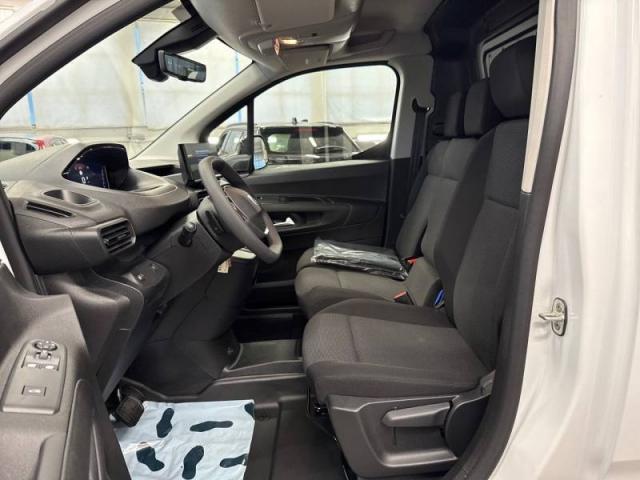 Peugeot Partner image 1