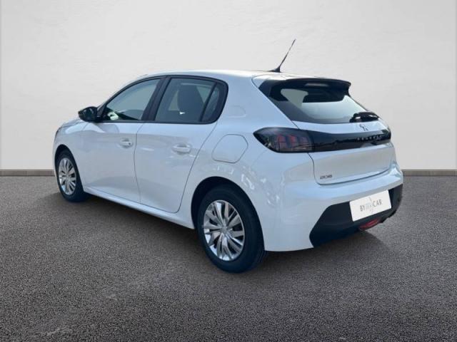 Peugeot 208 image 8