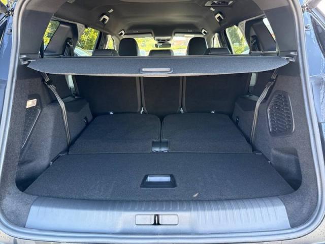 Peugeot 5008 image 1