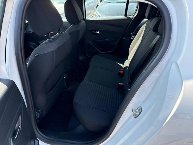 Peugeot 208 image 6