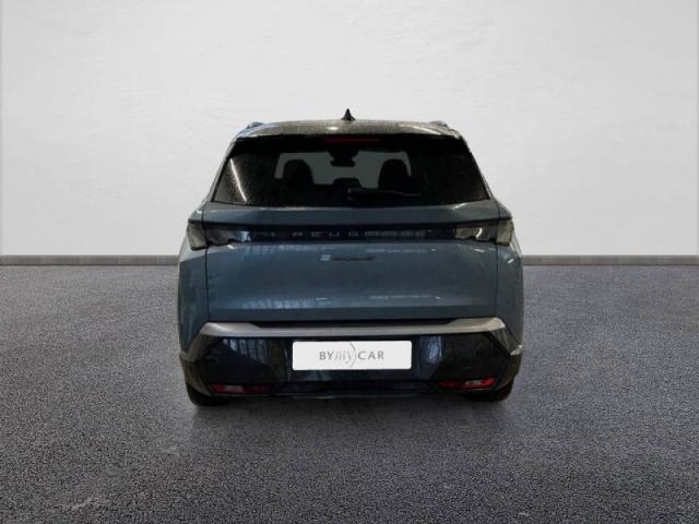 Peugeot 5008 image 2