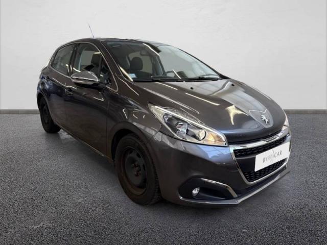Peugeot 208 image 4