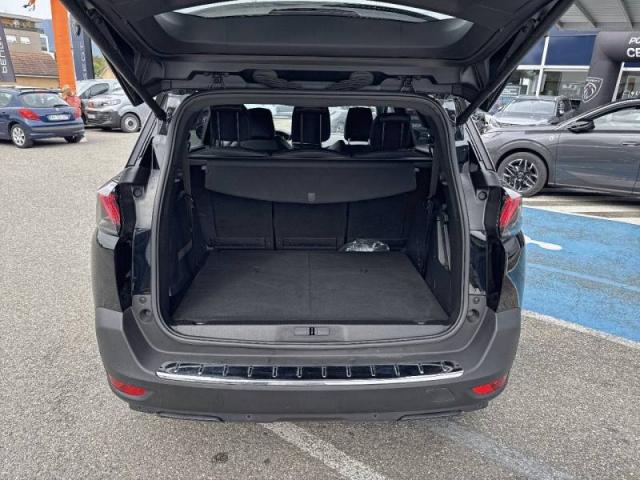 Peugeot 5008 image 2