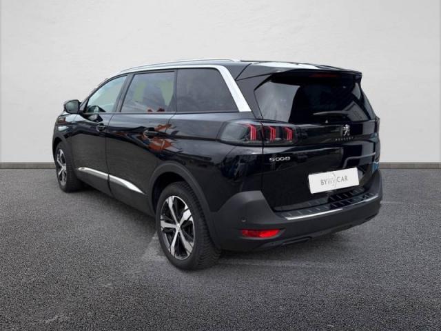 Peugeot 5008 image 6