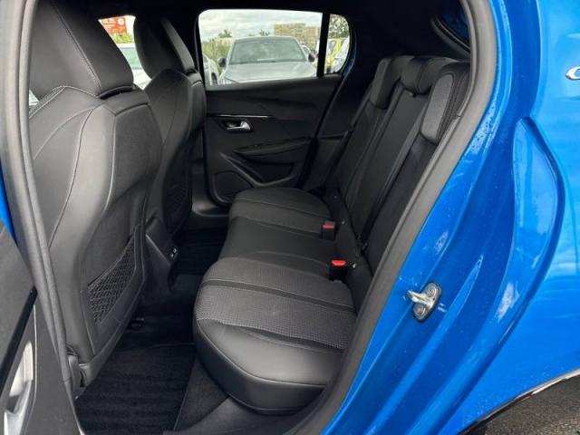 Peugeot 208 image 3