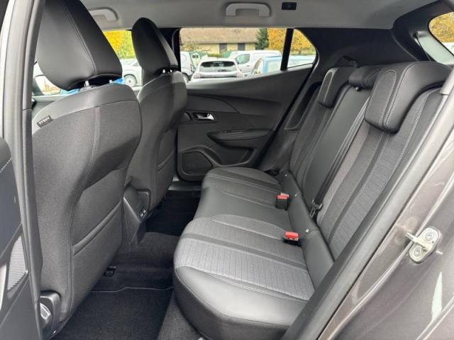 Peugeot 2008 image 6