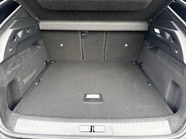 Peugeot 3008 image 2