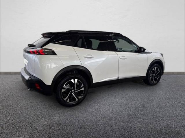 Peugeot 2008 image 2