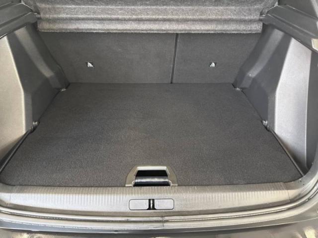 Peugeot 2008 image 6