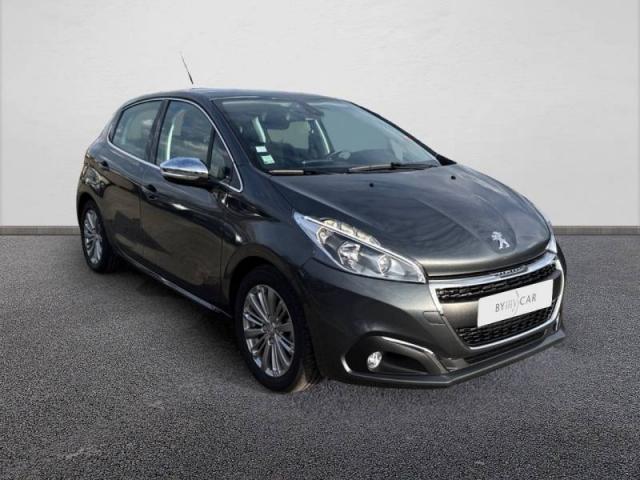 Peugeot 208 image 7