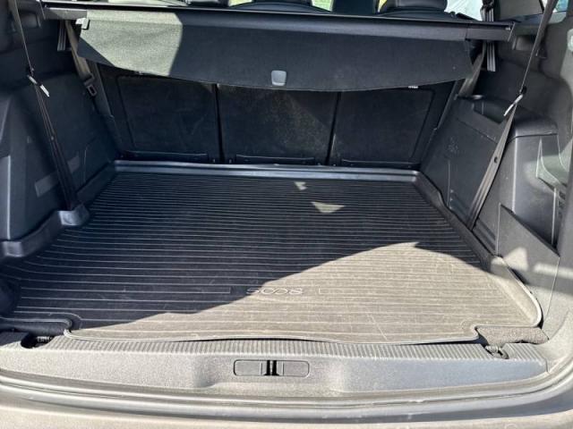 Peugeot 5008 image 4