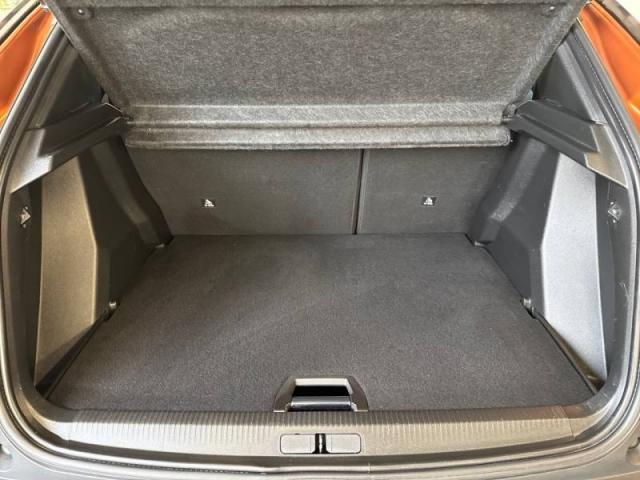 Peugeot 2008 image 1