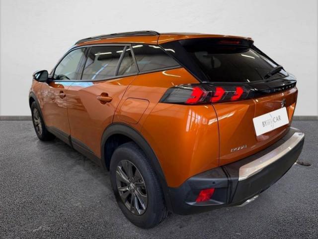 Peugeot 2008 image 2