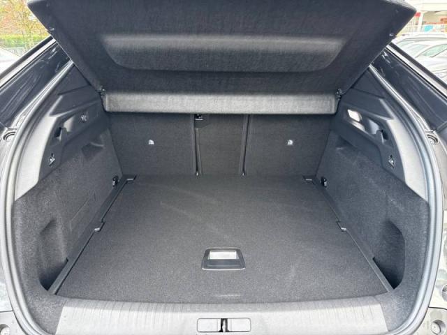 Peugeot 3008 image 8