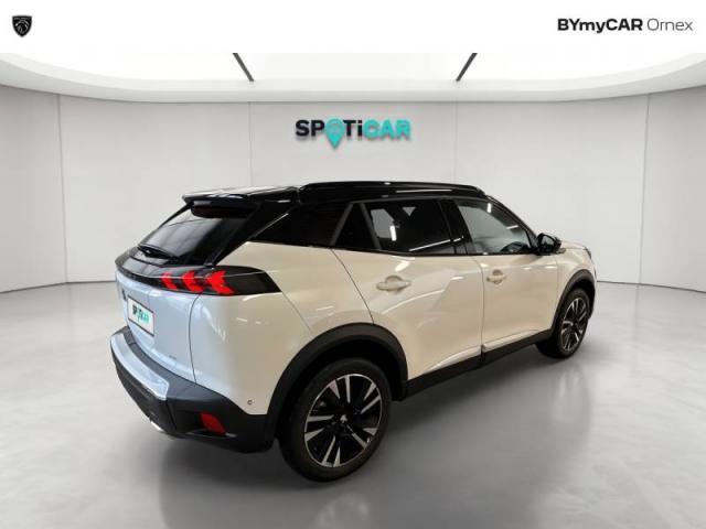 Peugeot 2008 image 6