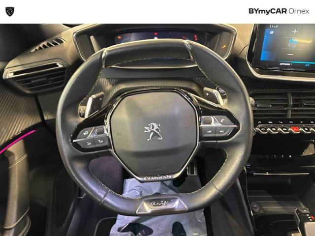 Peugeot 2008 image 9