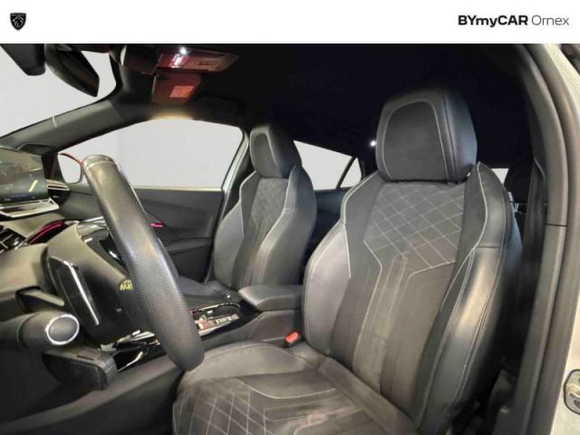 Peugeot 2008 image 5