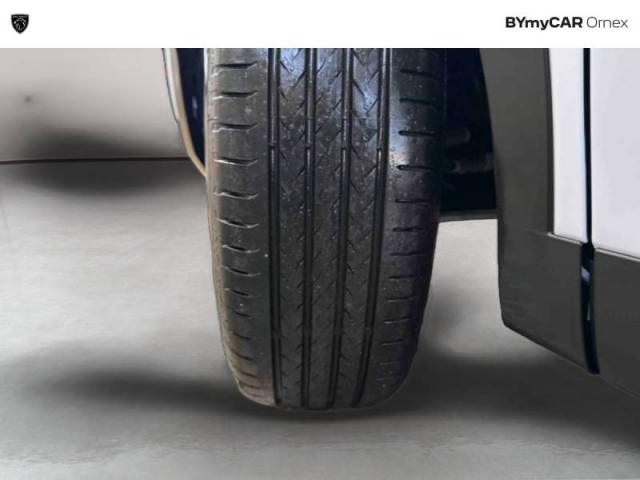 Peugeot 2008 image 6