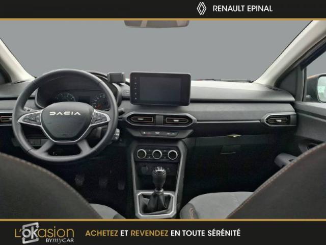 Dacia Sandero image 2