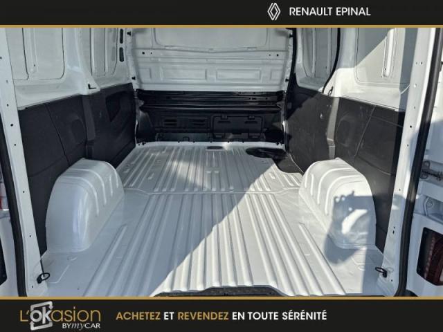 Renault Trafic image 2