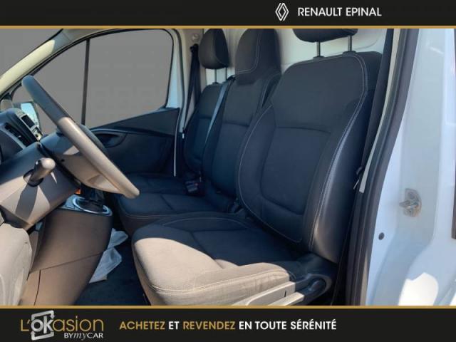 Renault Trafic image 2