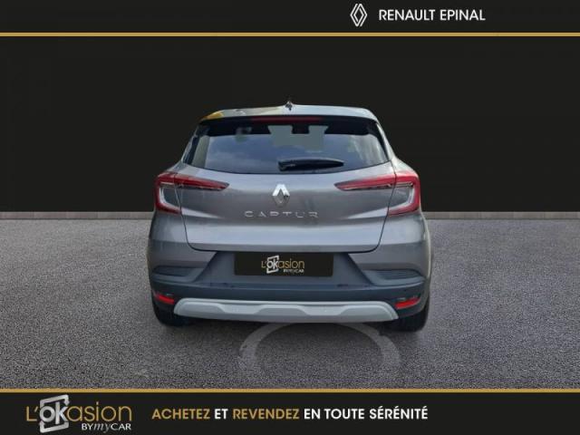 Renault Captur image 2