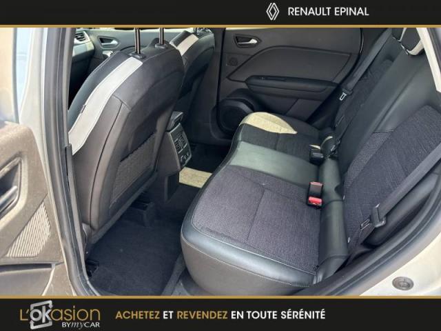 Renault Captur image 8