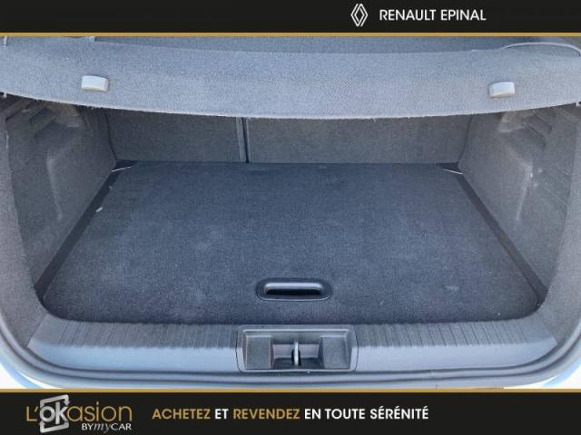 Renault Captur image 2