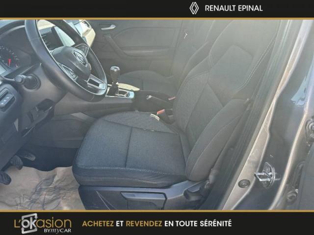 Renault Captur image 2