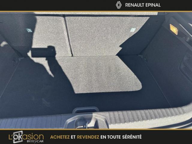 Renault Clio image 8