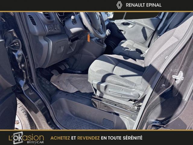 Renault Trafic image 2