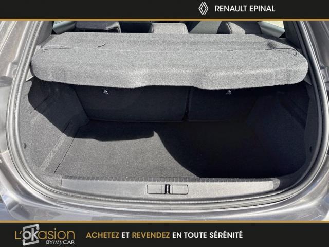 Peugeot 208 image 7