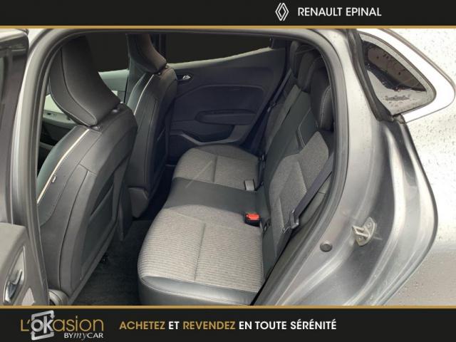 Renault Clio image 9