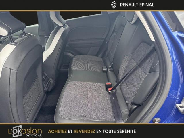 Renault Captur image 2