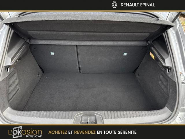 Renault Clio image 9