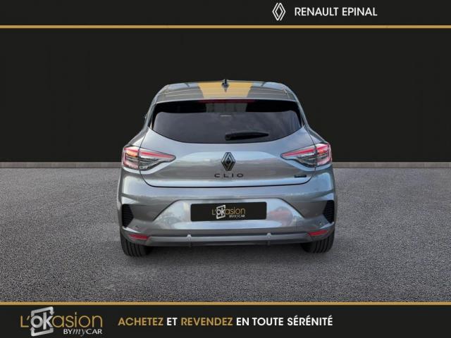 Renault Clio image 2