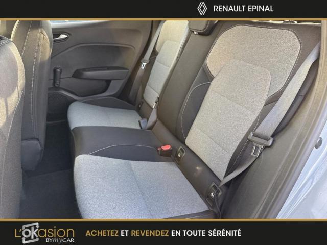 Renault Clio image 6