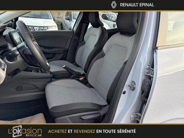 Renault Clio image 9