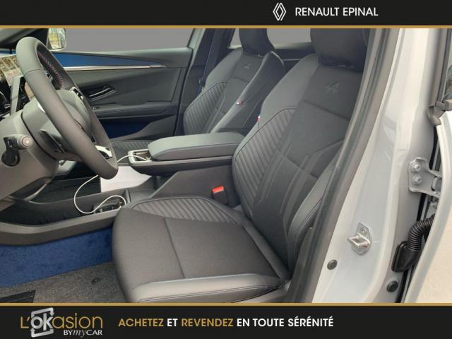 Renault Mégane E-Tech image 9