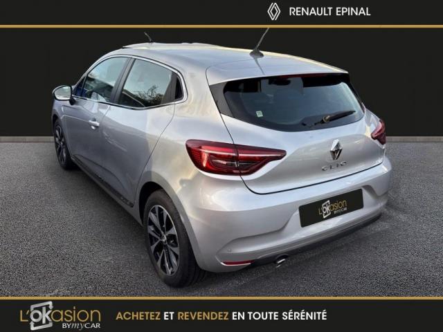 Renault Clio image 9