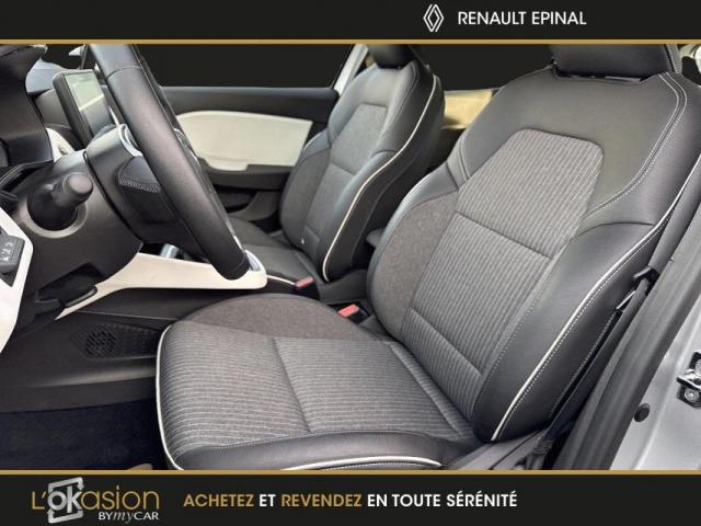 Renault Clio image 8