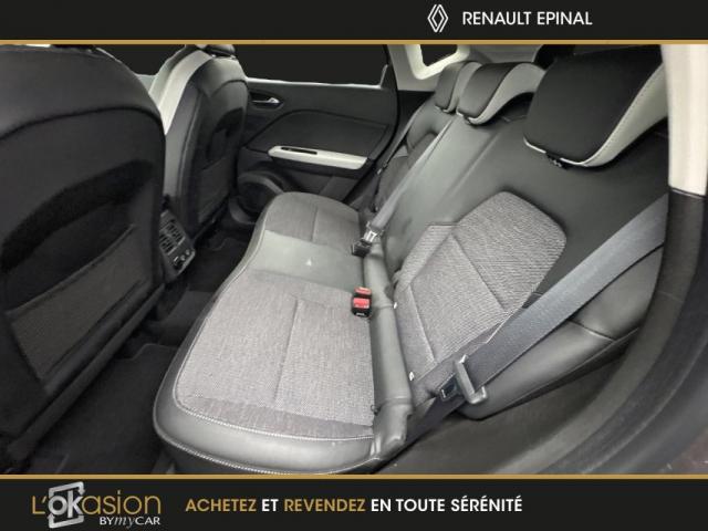 Renault Captur image 9