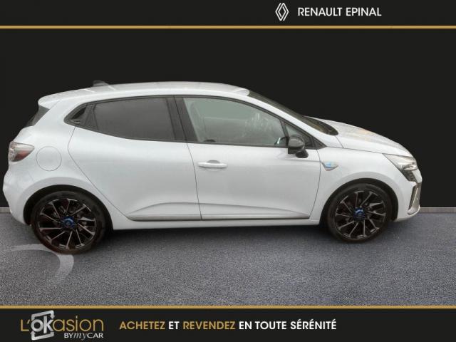 Renault Clio image 8