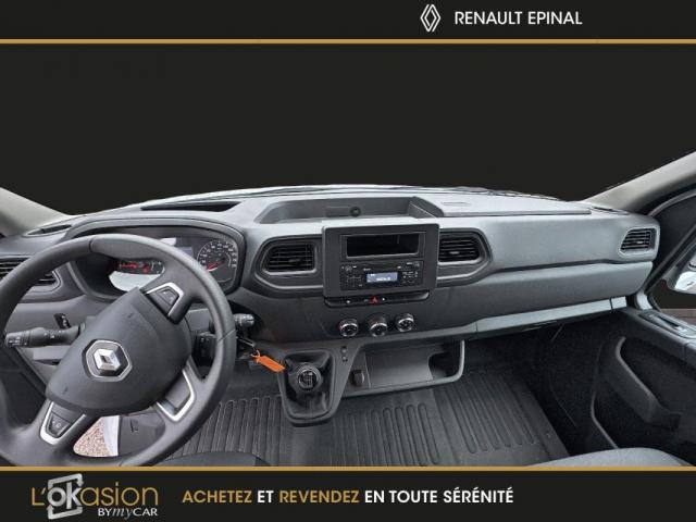 Renault Master image 1