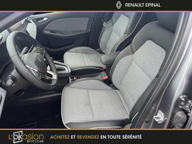 Renault Clio image 9