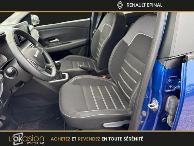 Dacia Sandero image 2