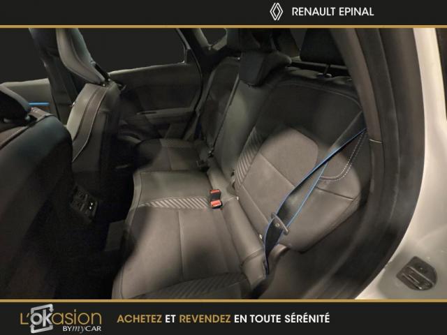 Renault Captur image 1